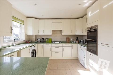 2 bedroom apartment for sale, Hall Lane, Upminster, RM14