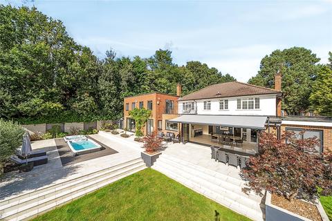 6 bedroom detached house for sale, Lawfords Hill Close, Worplesdon Hill, Guildford, Surrey, GU3