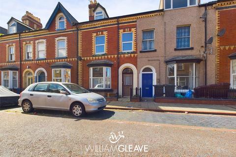 5 bedroom terraced house for sale, Princes Street, Denbighshire LL18