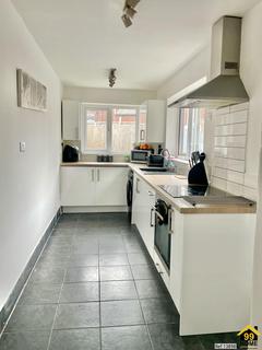 3 bedroom terraced house for sale, Wallis Street, Nottingham, Nottinghamshire, NG6