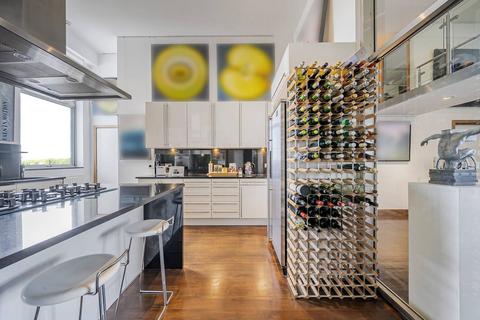 undefined, Peterborough Road, Hurlingham, London, SW6