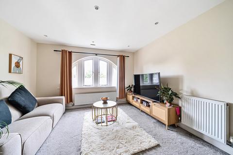 2 bedroom apartment for sale, Reigate Hill, Reigate, Surrey