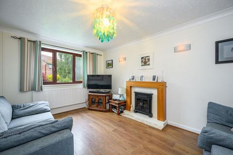 32 Chapel Mead, Penperlleni, Pontypool, NP4 0BR
