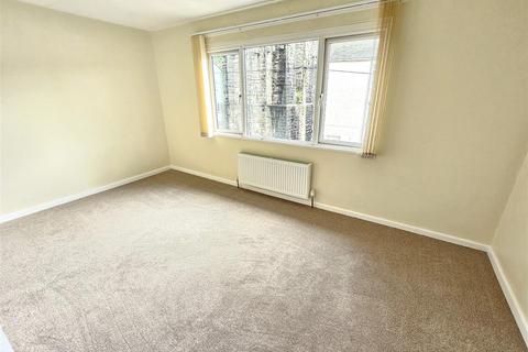 2 bedroom maisonette for sale, King Street, Tavistock