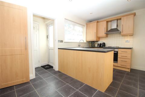 3 bedroom semi-detached house to rent, Elms Farm Road, Hornchurch, RM12