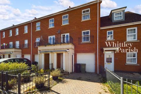 3 bedroom terraced house for sale, Victory Court, Diss