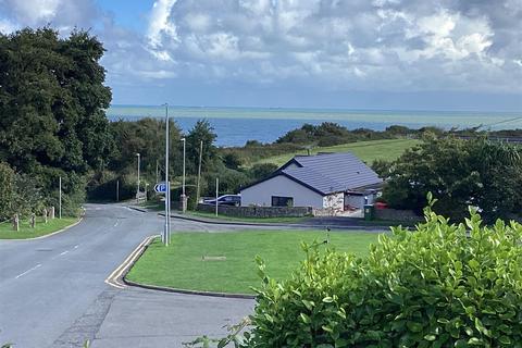 4 bedroom house for sale, Bay View Road, Benllech, Tyn-Y-Gongl