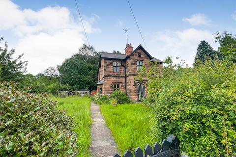 3 bedroom cottage for sale, 1 Vale Royal Lock Cottage, Davenham, Cheshire, CW8 2BB