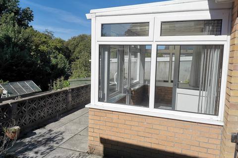 2 bedroom detached bungalow for sale, Woodlands Park, Kenfig Hill CF33