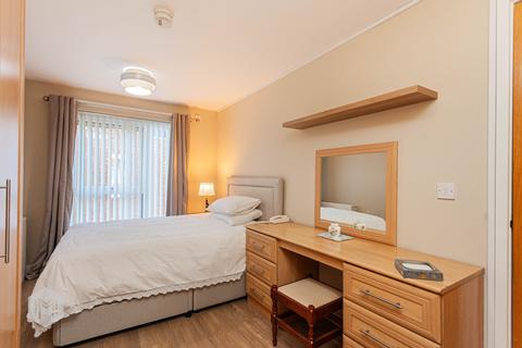 2 bedroom apartment for sale, Manor Gardens, Harwood, Bolton, BL2 3DR