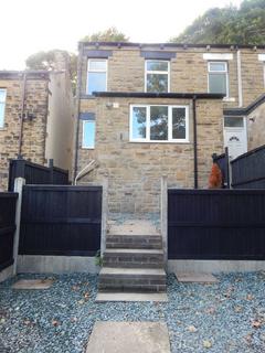 2 bedroom terraced house to rent, 13 Primrose Hill