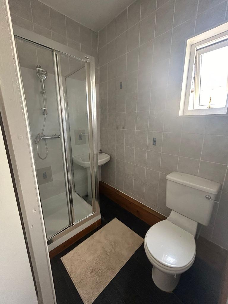 Apartment in Preston - More