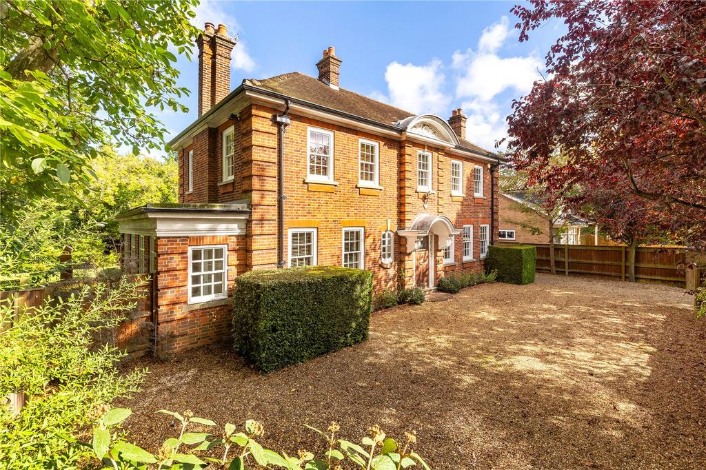 Hills Avenue, Cambridge, Cambridgeshire 5 bed detached house for sale