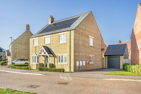 4 bedroom house for sale, Church Leys Field, Ambrosden, Bicester