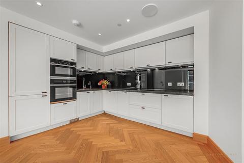 3 bedroom flat for sale, Abell House, 31 John Islip Street, Westminster, London, SW1P