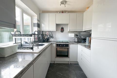 43 Coppice Close, Biddulph, Stoke-on-trent, ST8 6EU