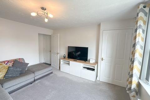 35 Willow Tree Grove, Stoke-on-trent, ST4 3BF