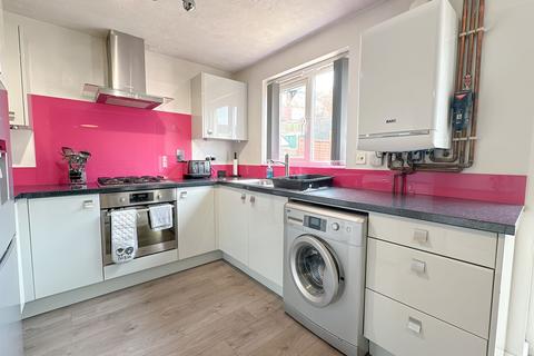 35 Willow Tree Grove, Stoke-on-trent, ST4 3BF