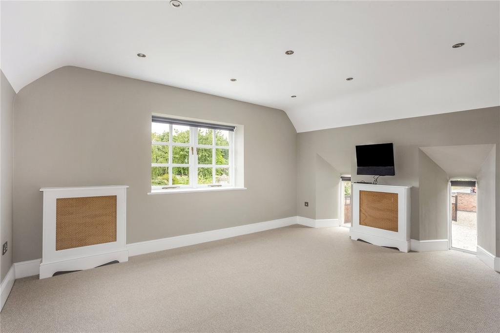 Principal Bedroom