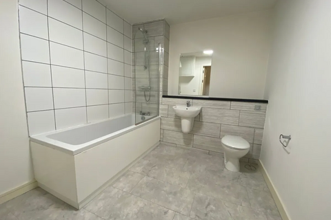 1 bedroom flat to rent, Wolstenholme Square, Liverpool L1