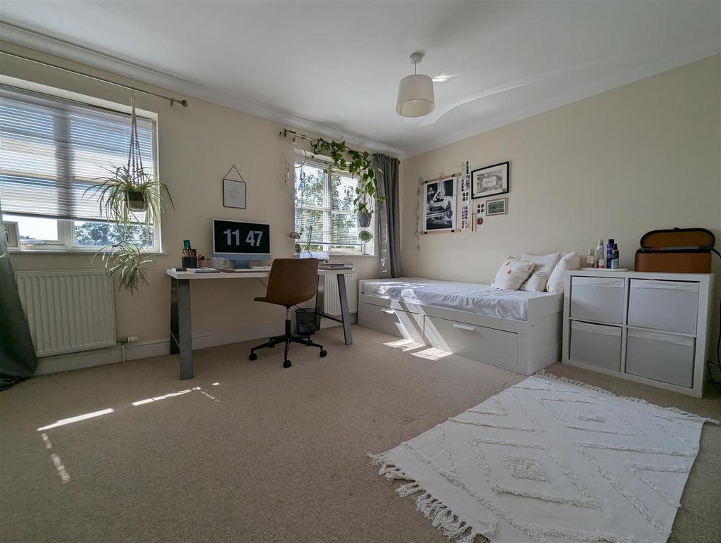Bedroom 3.jpg