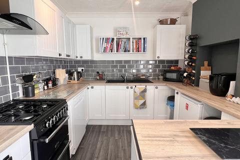6 College View, Llandovery, SA20 0BD