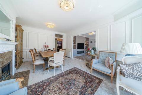 4 bedroom apartment to rent, Manor Fields Putney SW15