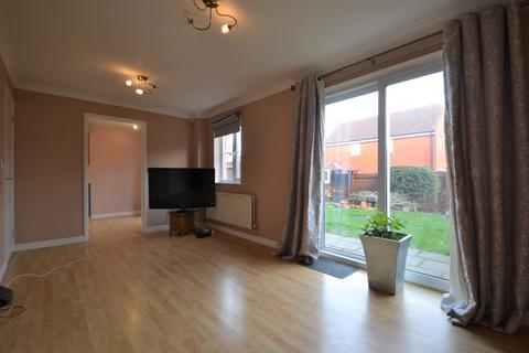 2 bedroom end of terrace house to rent, Sittingbourne ME10