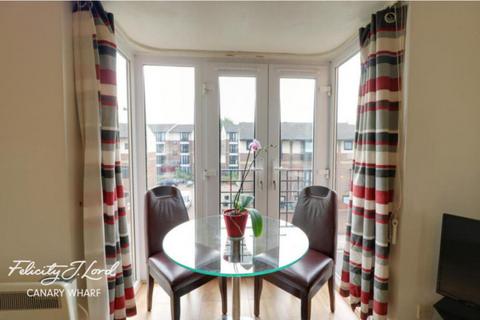 2 bedroom apartment to rent, Ironmongers Place, London