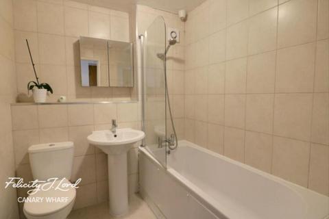2 bedroom apartment to rent, Ironmongers Place, London