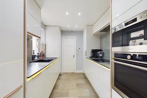 22 Linden Road, Gloucester, GL1 5HD