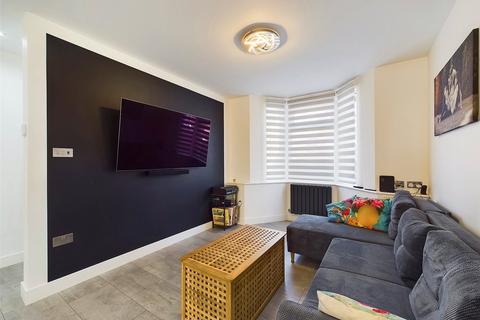 22 Linden Road, Gloucester, GL1 5HD