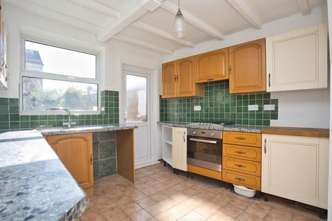 3 bedroom end of terrace house for sale, St. Winifred Road, Folkestone, CT19