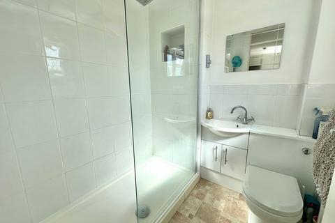 9 Hyde Lane, Bovingdon, Hemel Hempstead, HP3 0EG