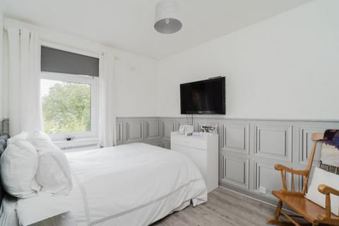 10 Almondside, Kirkliston, EH29 9BD