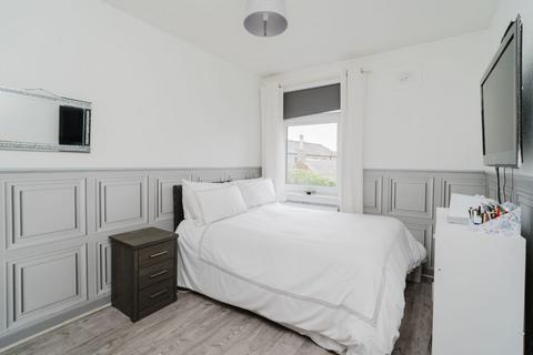 10 Almondside, Kirkliston, EH29 9BD