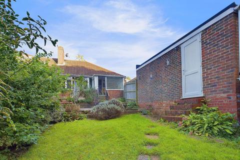 2 bedroom semi-detached house for sale, Hangleton Way, Hove, BN3 8AA