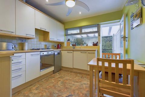 2 bedroom semi-detached house for sale, Hangleton Way, Hove, BN3 8AA