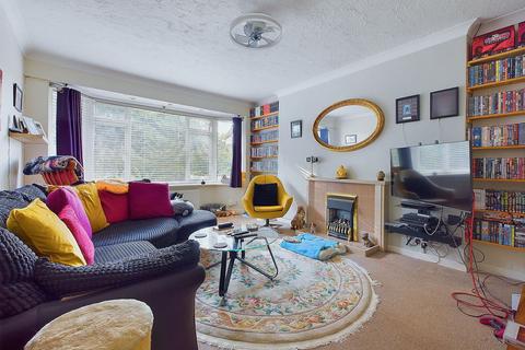 2 bedroom semi-detached house for sale, Hangleton Way, Hove, BN3 8AA