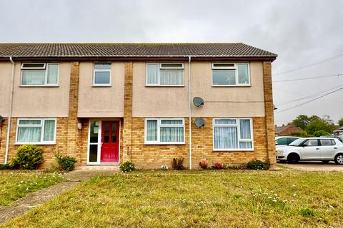 1 bedroom ground floor flat for sale, St Clairs Road, St Osyth, Clacton-on-Sea, CO16