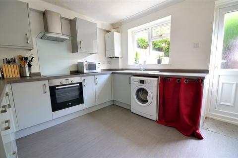 3 Engalee, East Grinstead, RH19 1FE