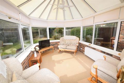 4 Markham Mews, Waltham, Grimsby, DN37 0PD