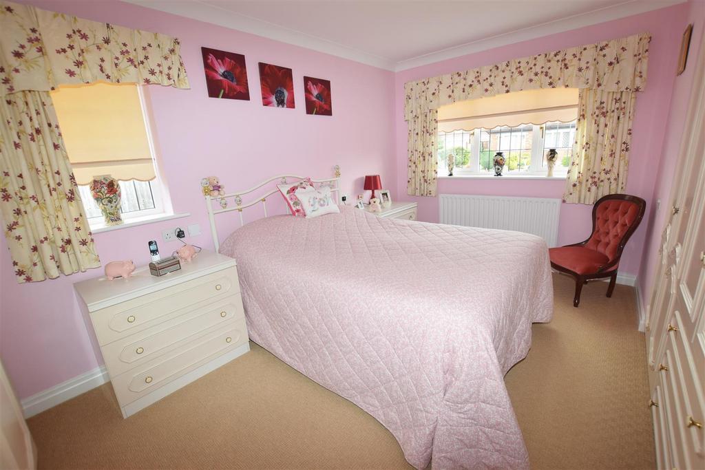 Bedroom 1 (front)