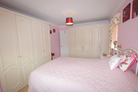 4 Markham Mews, Waltham, Grimsby, DN37 0PD