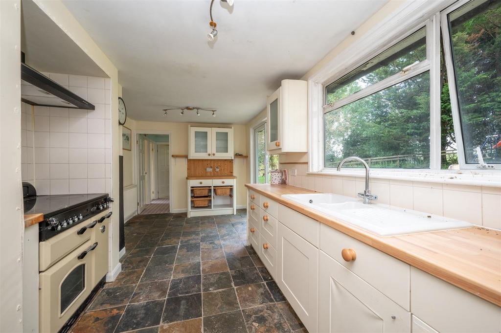 Kitchen/Breakfast Room (Elmedene)