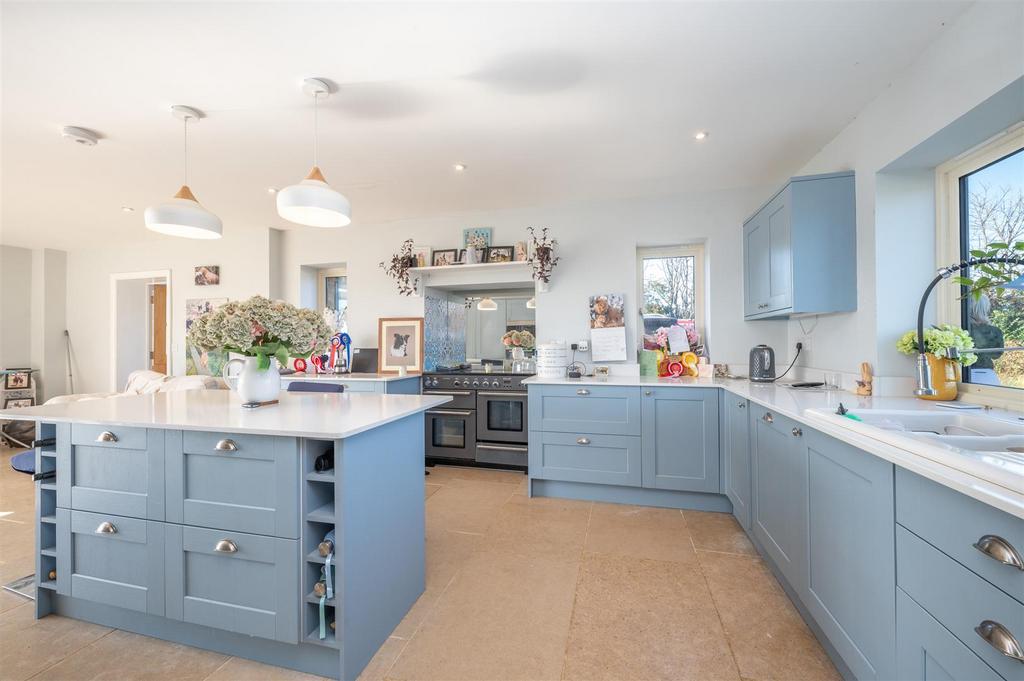 Kitchen Area (Wagtail Farmhouse)