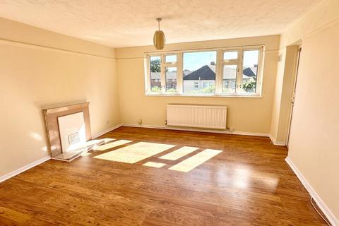 2 bedroom flat for sale, Gill Avenue, Fishponds, Bristol