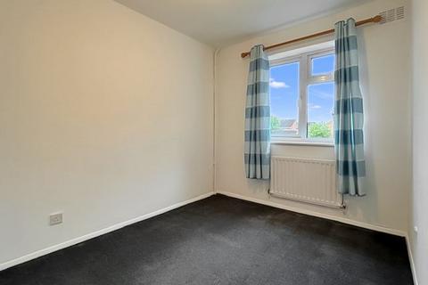 2 Chalgrove Field, Freshbrook, Swindon, SN5 8QA