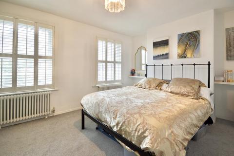 2 bedroom terraced house for sale, Summers Row, North Finchley