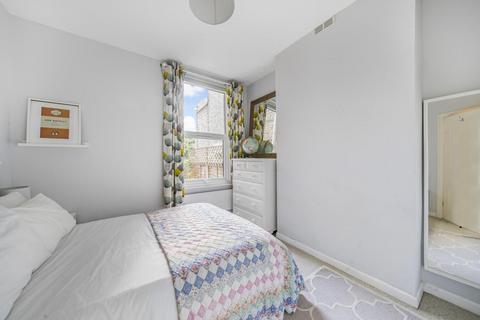 2 bedroom flat for sale, Crofton Road, Camberwell SE5